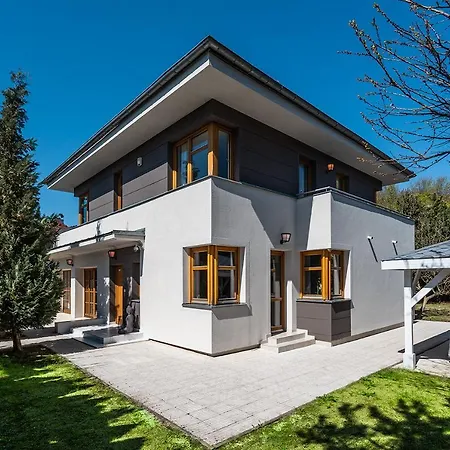 Serenity Luxusni S Virivkou A Zahradou U Prahy *