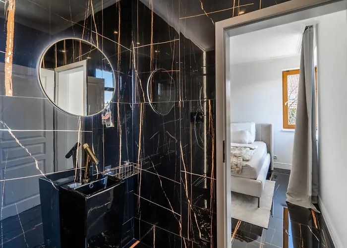 Villa Serenity Luxusni S Virivkou A Zahradou U Prahy Prag