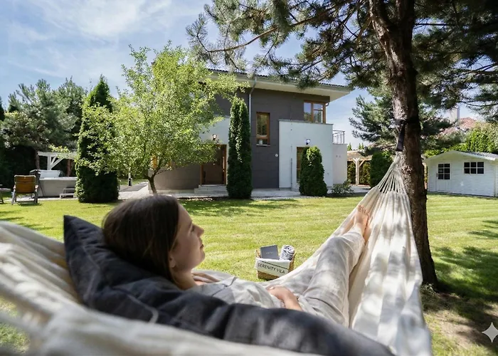 Serenity Luxusni S Virivkou A Zahradou U Prahy Villa Prag