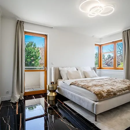 Villa Serenity Luxusni S Virivkou A Zahradou U Prahy