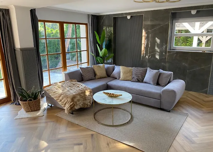Villa Serenity Luxusní S Vířivkou A Zahradou U Prahy *