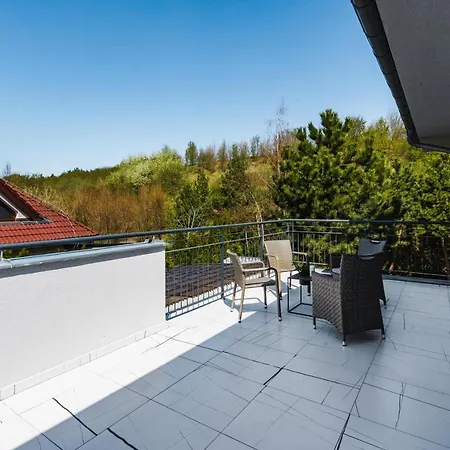 Serenity Luxusní S Vířivkou A Zahradou U Prahy Vila Praha